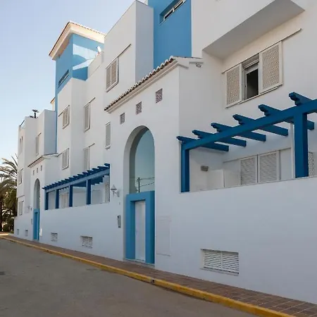 Apartment Cala Blanca, Bajo, 2 Dormitorios, By Bookindenia