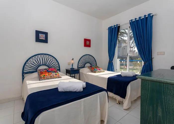 Cala Blanca, Bajo, 2 Dormitorios, By Bookindenia 德尼亚