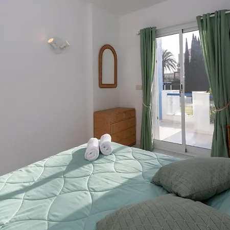 Cala Blanca, Bajo, 2 Dormitorios, By Bookindenia * Dénia